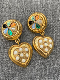 Vintage gold heart dangling earrings 
