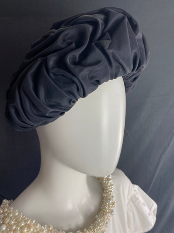 Vintage 1950s Black Gathered Beret Hat